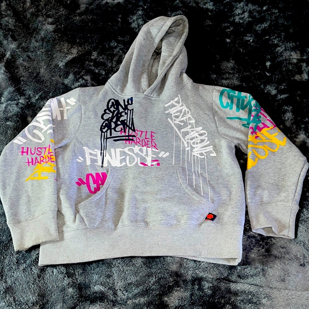 Boys Graffiti Hooded Sweater sz.Medium